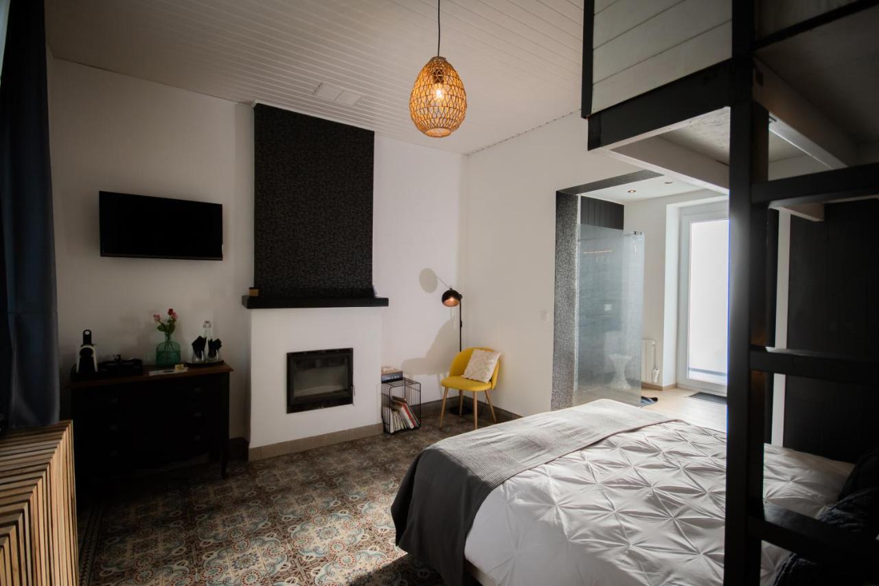 Au Calme De Hosdent Bed and Breakfast Braives Exteriör bild